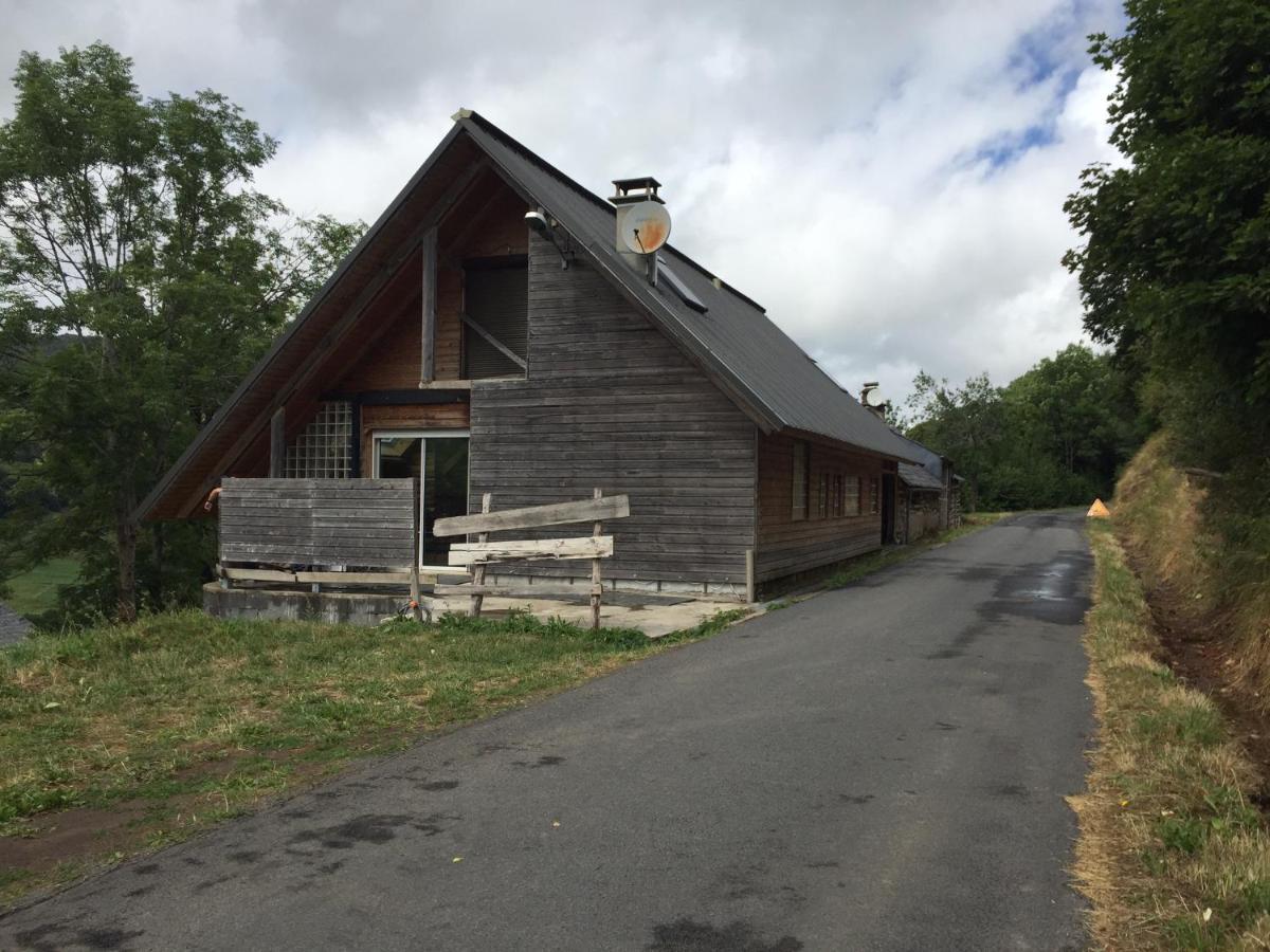 Maison Du Giraldes Claux Puy Mary Gr400 Gite Chalet Le Claux Exterior photo